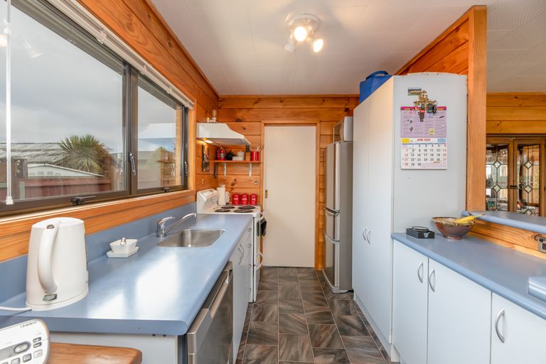 Photo of property in 5 Lindis Lane, New Brighton, Christchurch, 8083