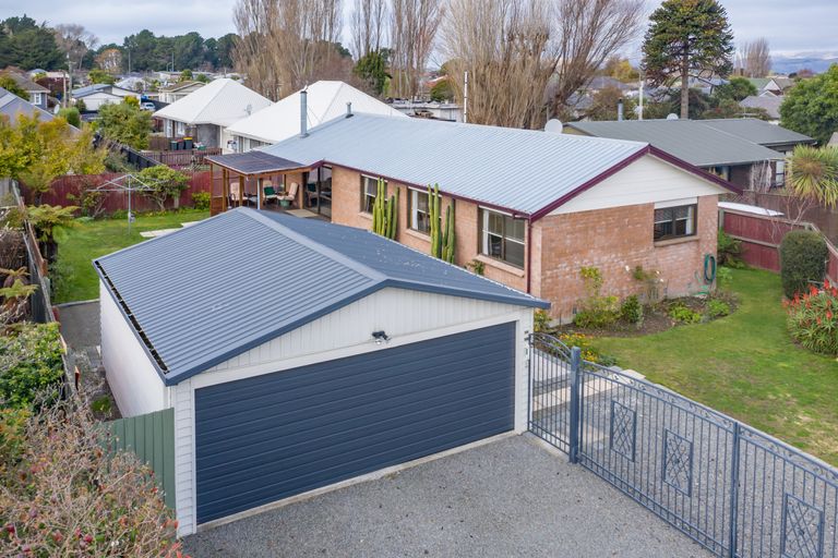 Photo of property in 5 Lindis Lane, New Brighton, Christchurch, 8083