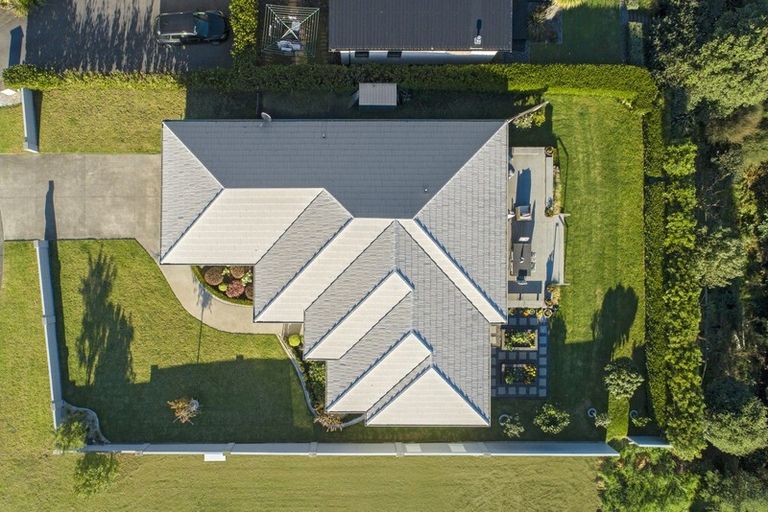 Photo of property in 12 Vantage Place, Omokoroa, 3114
