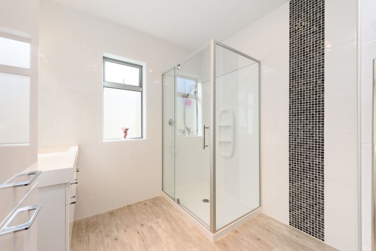 Photo of property in 4 Benmore Crescent, Pyes Pa, Tauranga, 3112