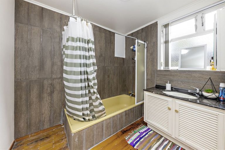 Photo of property in 1/33 Landscape Road, Papatoetoe, Auckland, 2025