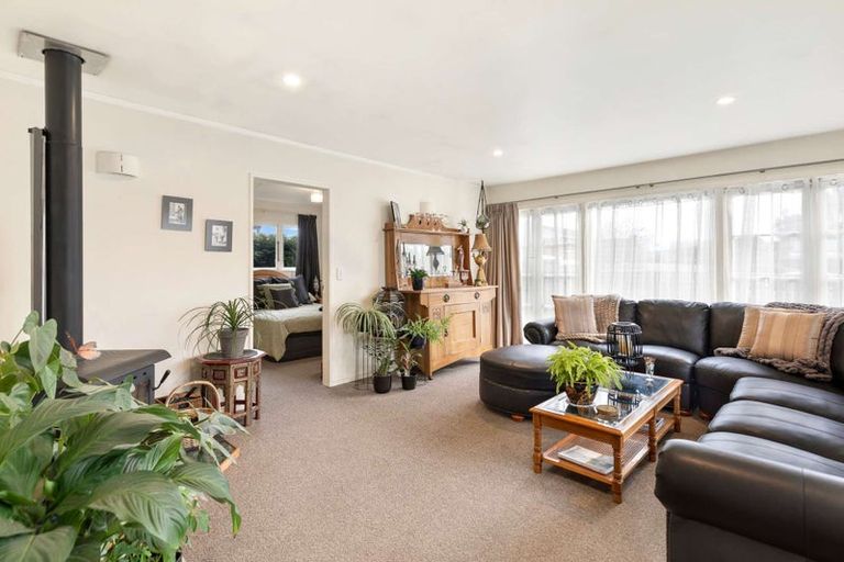 Photo of property in 192 Bartholomew Road, Levin, 5510