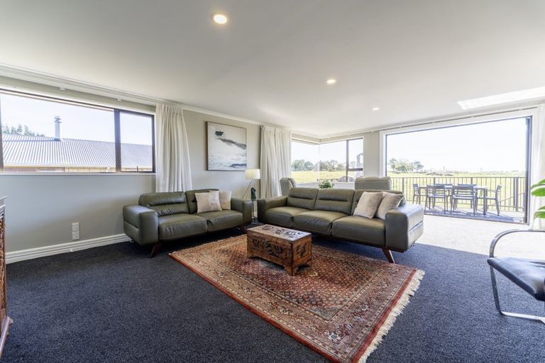 Photo of property in 25 Dampier Street, Oceanview, Timaru, 7910