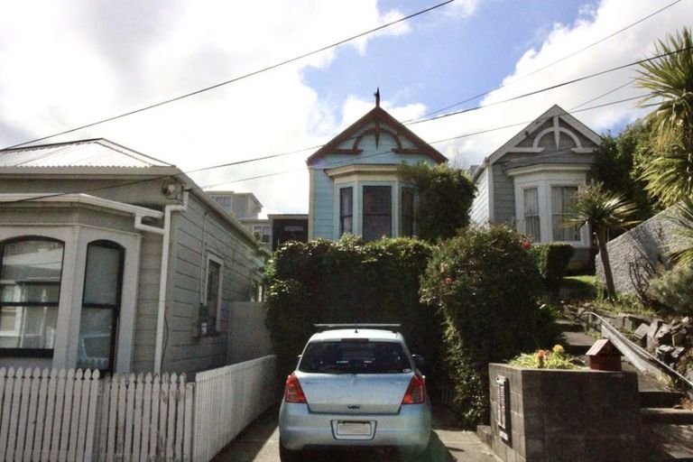 Photo of property in 83 Wallace Street, Mount Cook, Wellington, 6021