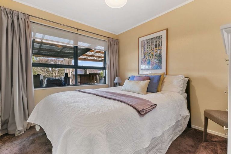 Photo of property in 24 Tennyson Drive, Owhata, Rotorua, 3010