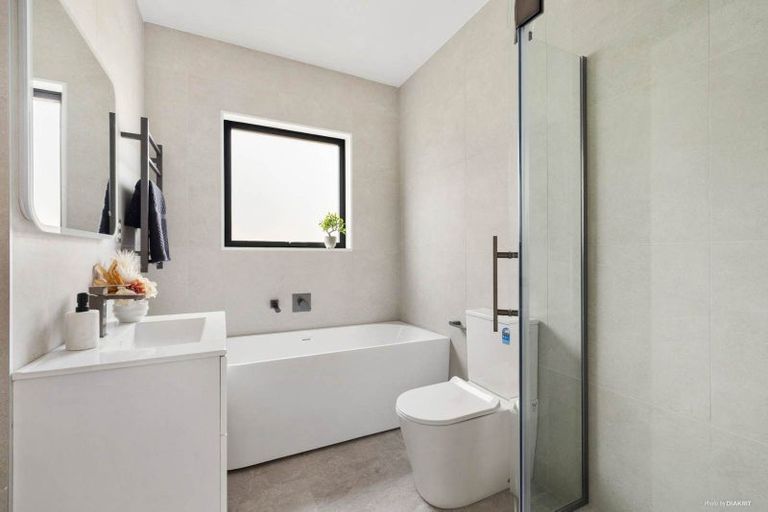 Photo of property in 27 Oopunga Road, Pukekohe, 2120