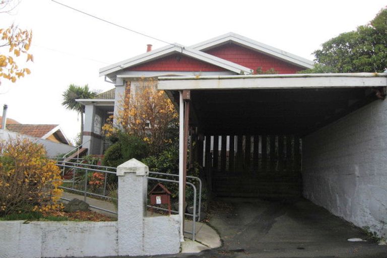 Photo of property in 17 Grandview Crescent, Opoho, Dunedin, 9010