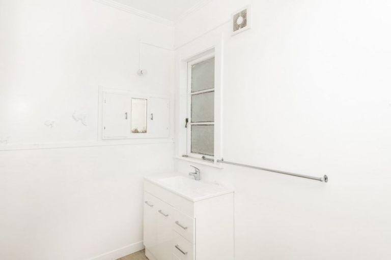 Photo of property in 54 Abbott Street, Te Hapara, Gisborne, 4010