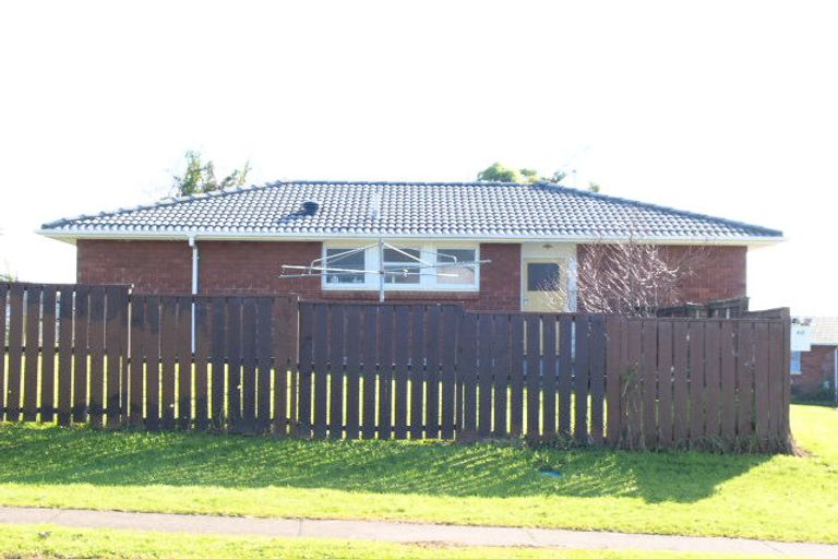 Photo of property in 48 Cranmere Crescent, Mangere East, Auckland, 2024