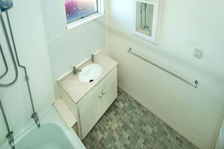 Photo of property in 2/34 Pinewood Avenue, North New Brighton, Christchurch, 8083