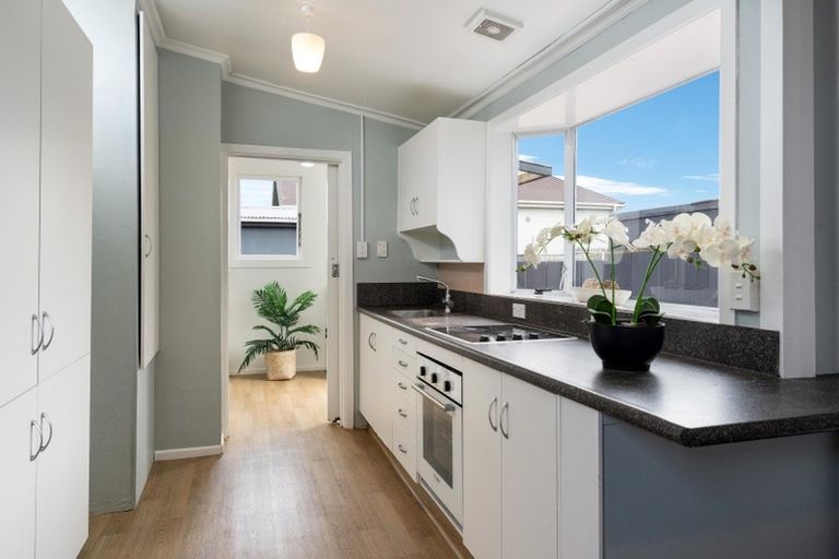 Photo of property in 44 Dalgety Street, Saint Kilda, Dunedin, 9012