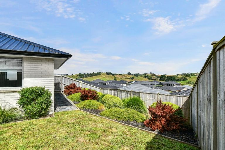 Photo of property in 5 Leathem Crescent, Pokeno, 2402