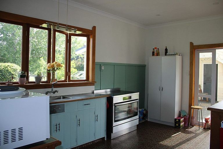 Photo of property in 260 Jacks Hill Road, Te Houka, Balclutha, 9273