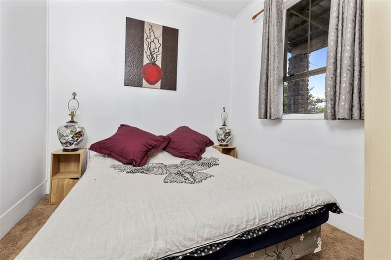 Photo of property in 77 Somerset Road, Clareville, Carterton, 5792