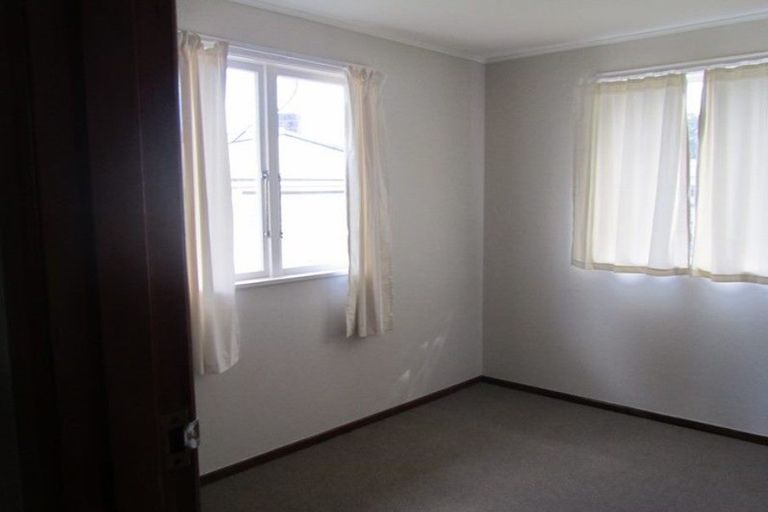Photo of property in 38 Valonia Street, New Windsor, Auckland, 0600