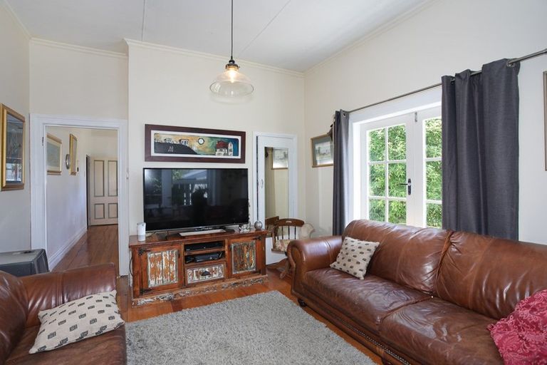 Photo of property in 4 Bond Street, Marton, 4710