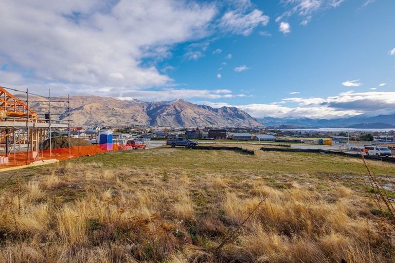 Photo of property in 44b Farrant Drive, Wanaka, 9305