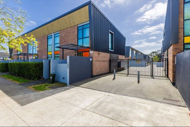 Photo of property in 26/182 Flat Bush School Road, Flat Bush, Auckland, 2019