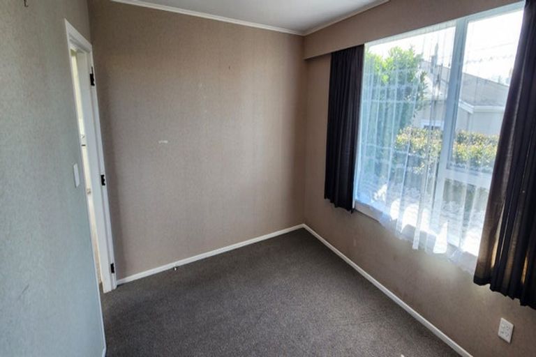 Photo of property in 1/39 Waimea Street, Westown, New Plymouth, 4310