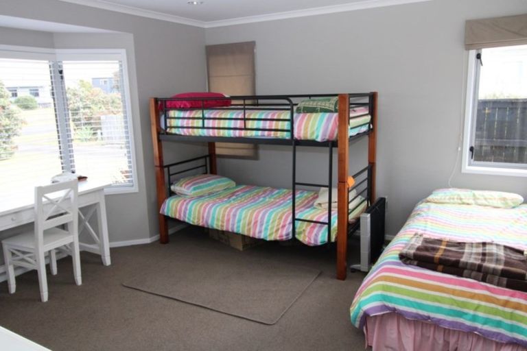 Photo of property in 126 Puka Crescent, Matarangi, Whitianga, 3592