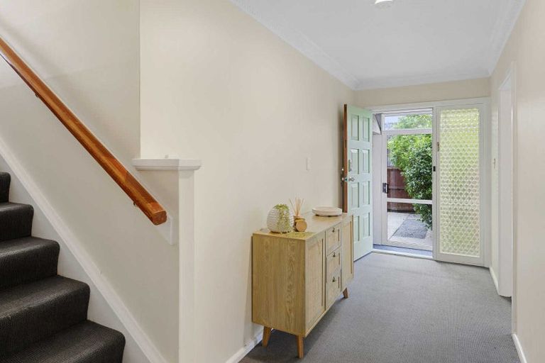 Photo of property in 64 Parkstone Avenue, Ilam, Christchurch, 8041