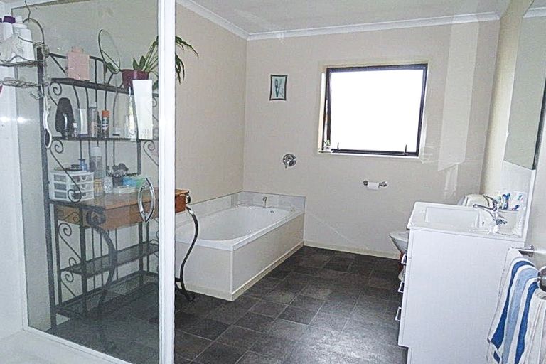 Photo of property in 123 Vernon Street, Kingswell, Invercargill, 9812