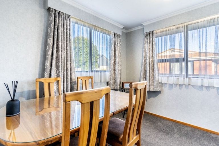 Photo of property in 21 Waterford Drive, Winton, 9720