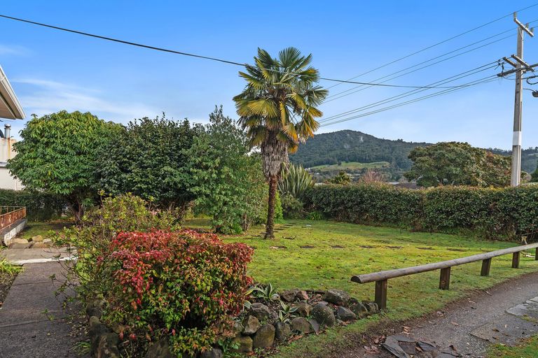 Photo of property in 204 Clayton Road, Mangakakahi, Rotorua, 3015