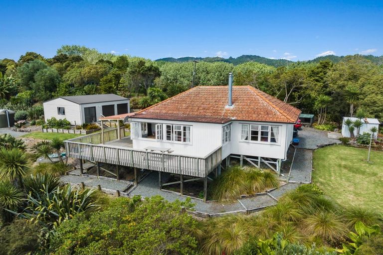 Photo of property in 221 Awaroa River Road, Abbey Caves, Whangarei, 0110