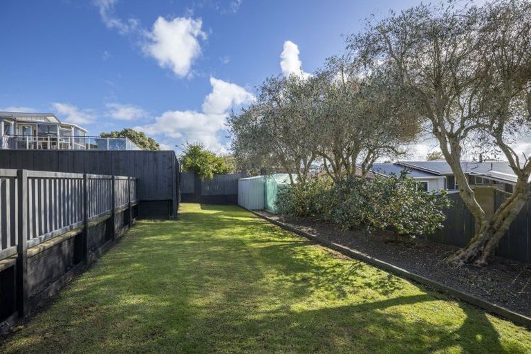 Photo of property in 129 Parklands Avenue, Bell Block, New Plymouth, 4312