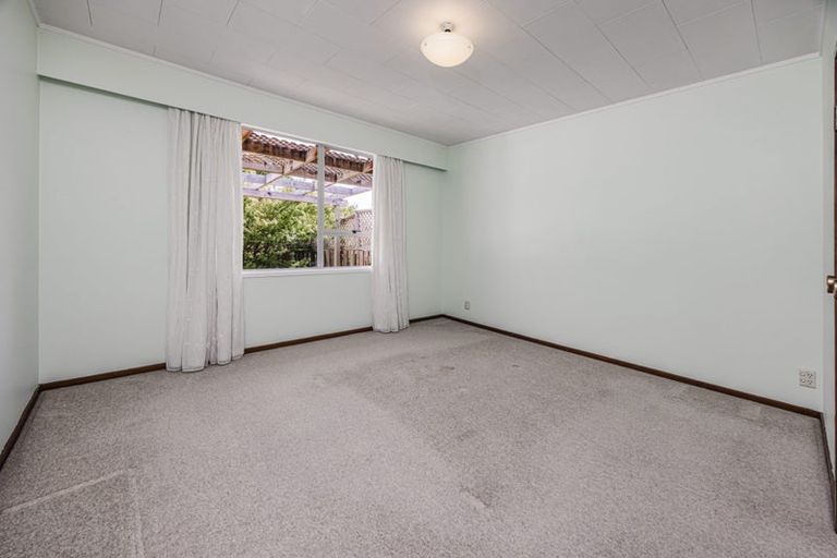 Photo of property in 2/25 Pulman Place, Clover Park, Auckland, 2019
