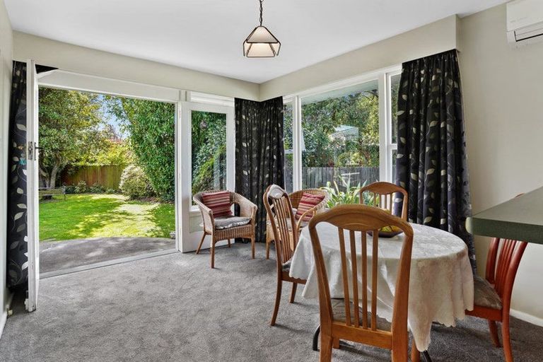 Photo of property in 43 Stanbury Avenue, Somerfield, Christchurch, 8024