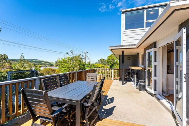 Photo of property in 150 Rawhiti Road, Pukerua Bay, 5026