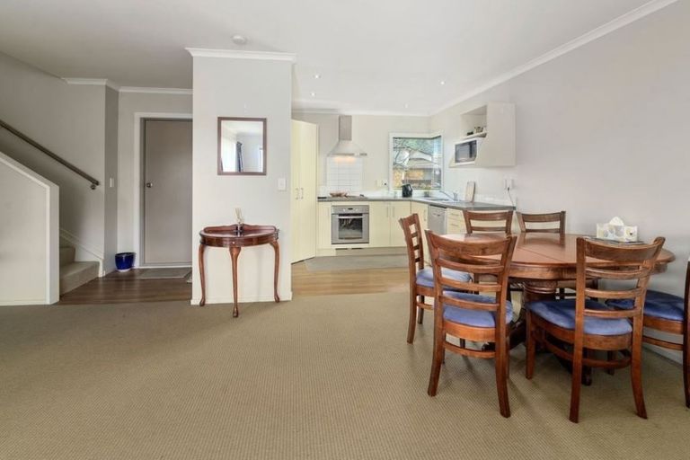 Photo of property in 8/64 Kawaha Point Road, Kawaha Point, Rotorua, 3010