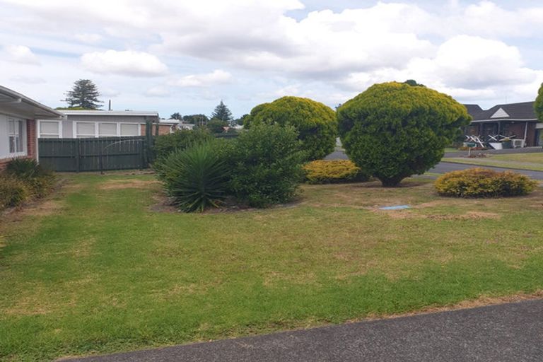 Photo of property in 4 Meachen Terrace, Waiuku, 2123