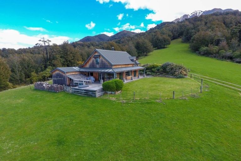 Photo of property in 237 Flynns Road, Staveley, Ashburton, 7771