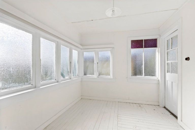 Photo of property in 34 Derby Street, Westport, 7825