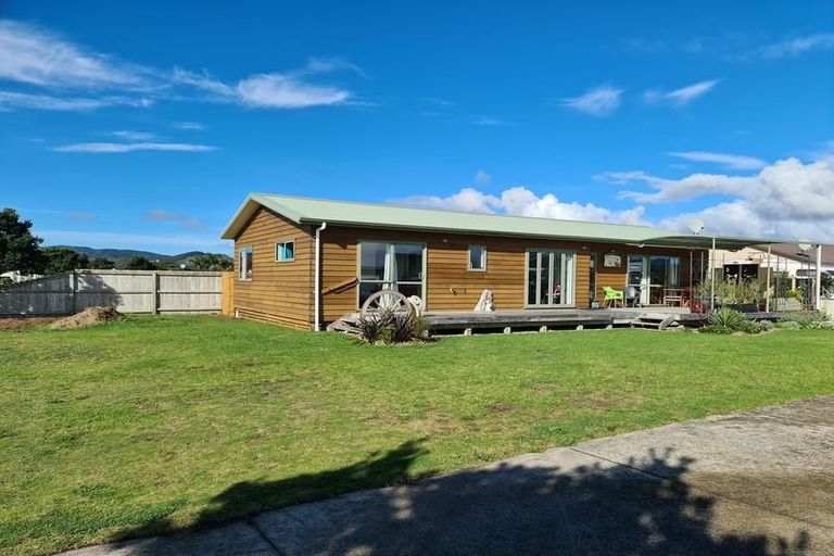 Photo of property in 192 Ngaio Drive, Matarangi, Whitianga, 3592