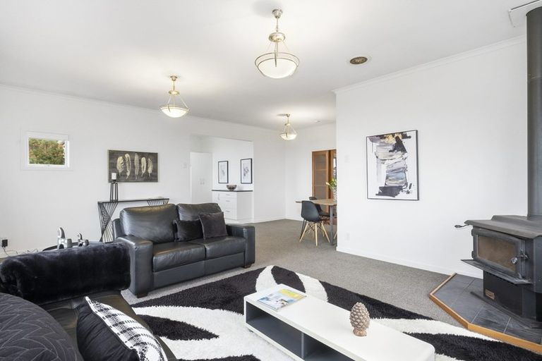 Photo of property in 79 Middleton Road, Kew, Dunedin, 9012