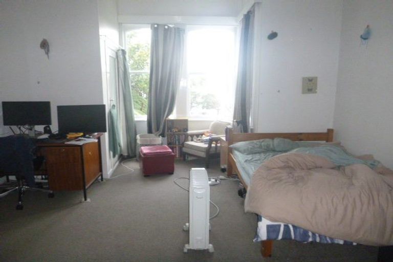 Photo of property in 74 Fairlie Terrace, Kelburn, Wellington, 6021