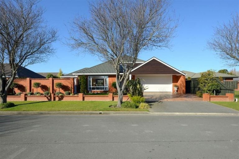 Photo of property in 3 Thoresby Mews, Avonhead, Christchurch, 8042