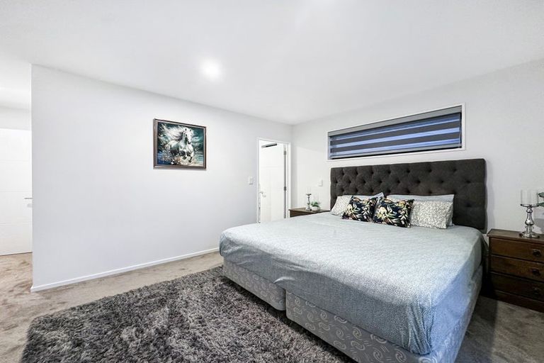 Photo of property in 27 Cousins Street, Woodend, 7691