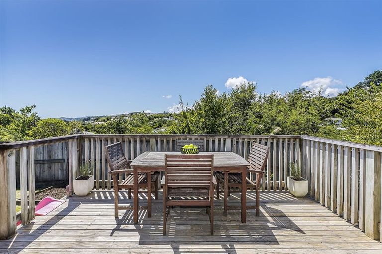 Photo of property in 43a Apple Terrace, Ranui, Porirua, 5024