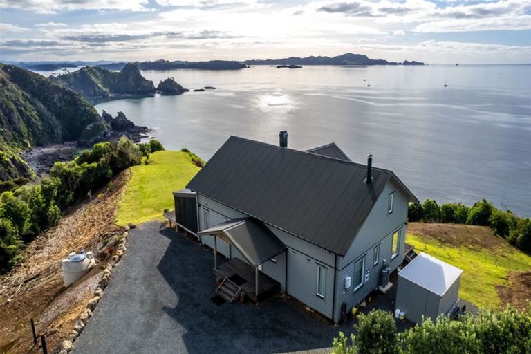 Photo of property in 96 Pukematu Lane, Russell, 0202