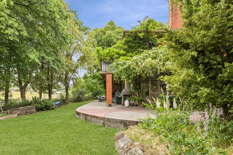 Photo of property in 37 Stratford Terrace, Wanaka, 9305