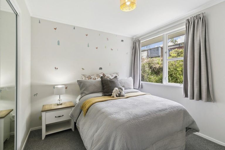 Photo of property in 83 Ironside Road, Johnsonville, Wellington, 6037