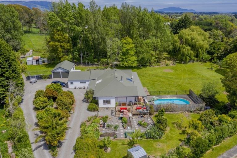 Photo of property in 73 Greenwood Boulevard, Otaki, 5512