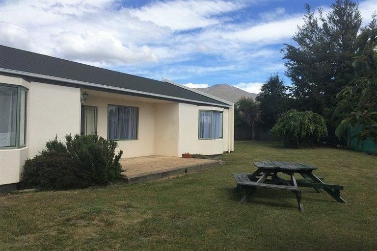Photo of property in 15 Ragan Lane, Wanaka, 9305