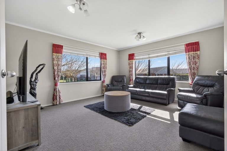 Photo of property in 90 Stirling Drive, Morrinsville, 3300