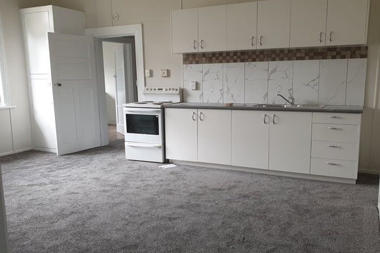 Photo of property in 91 Seddon Street, Pukekohe, 2120